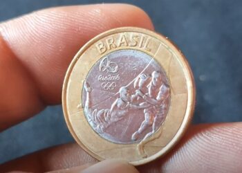 Incrível: moeda do rugby pode valer 650 vezes mais!