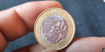 Incrível: moeda do rugby pode valer 650 vezes mais!