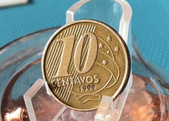 Incrível moeda de 10 centavos 1999 pode valer até R$ 2.000!