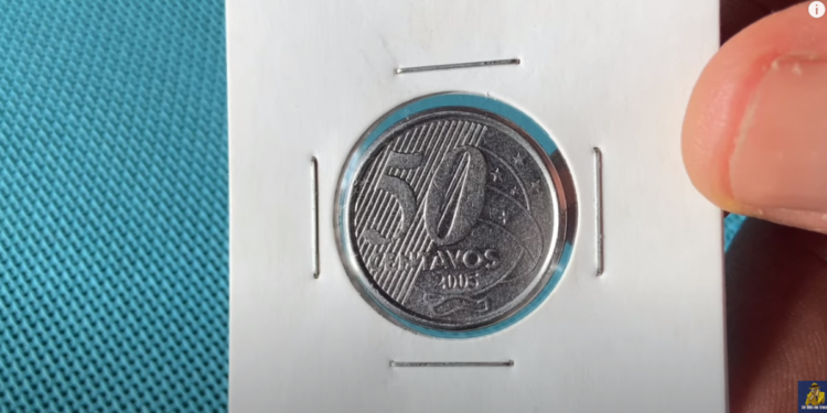Moeda de 50 centavos 2005 com erro raro vale mais de R$ 100!