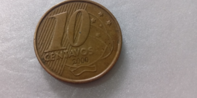 Moeda de 10 CENTAVOS com pequena falha chega a valer R$ 200