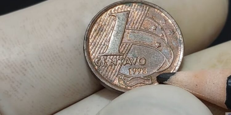 Moeda de 1 centavo 1998 com P vale 150 mil vezes mais!