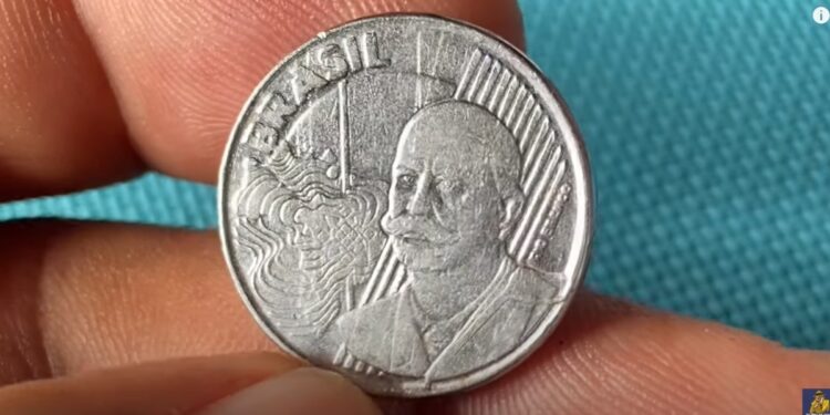 Erro raro: descubra o que há de especial na moeda de 50 centavos de 2002!