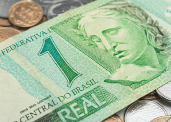 Notas de 1 real, raras e bem conservadas, podem valer até R$ 1 mil para colecionadores.