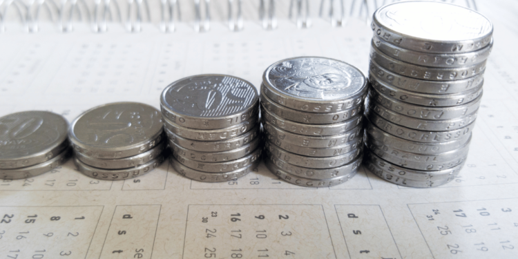 A moeda de 50 centavos com erro de fabricação pode valer até R$ 200 para colecionadores.