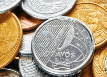 Moedas de 50 centavos podem valer até R$ 12 mil no mercado numismático.