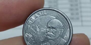 Moeda 50 centavos Reverso Invertido