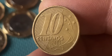 Caçada por Colecionadores: Por que a Moeda de 10 Centavos de 2001 com Defeito é uma Joia Numismática?