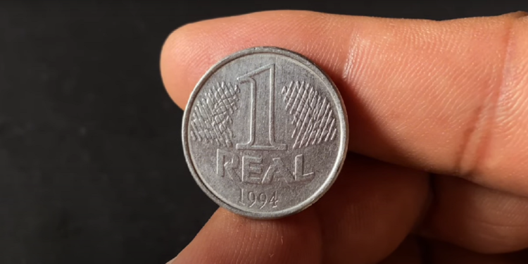 Moeda de 1 Real de 1994: A História por Trás da Primeira Moeda de Aço Inoxidável e Seu Valor