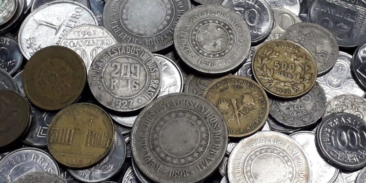 Moedas antigas e valiosas