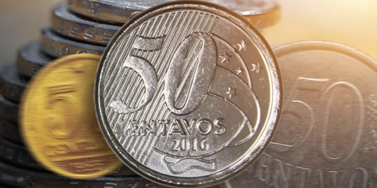 Procurada por colecionadores: moeda de 50 centavos rara pode chegar a R$ 250