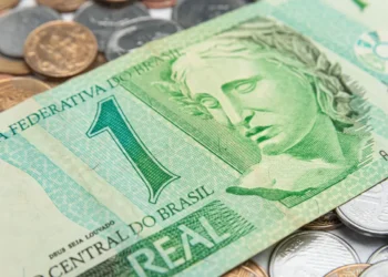 Sua cédula de 1 real pode valer centenas de reais: veja como identificar e lucrar