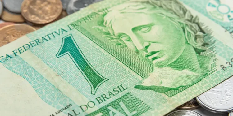Sua cédula de 1 real pode valer centenas de reais: veja como identificar e lucrar