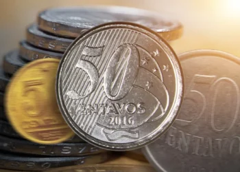 Moedas raras de 50 centavos: conheça as peças que podem render até R$ 15.000