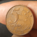 Moeda de 5 Centavos Rara: Saiba Como Identificar a Peça Que Pode Render Até R$300