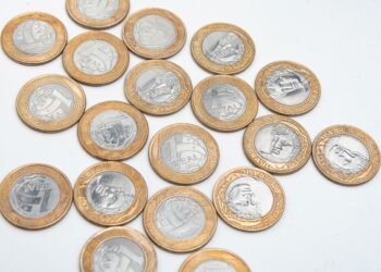 Moeda de 1 Real Rara: descubra o “erro de data marcada” que vale até 40 vezes mais