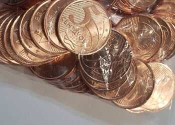 Será que você tem uma fortuna escondida? 10 moedas de 5 centavos que podem render até R$ 700