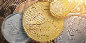 Moeda de 25 centavos pode render até R$ 1.500: descubra se a sua vale ouro