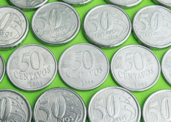 Tesouros de bolso: conheça as 3 moedas de 50 centavos que valem muito além do rosto