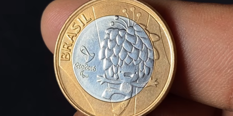 Moeda de R$ 1 do mascote Tom com erro raro pode chegar a R$ 1.000: descubra já